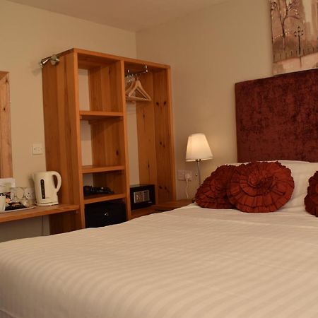 Castle Green Bed And Breakfast Ashbourne  Exterior foto