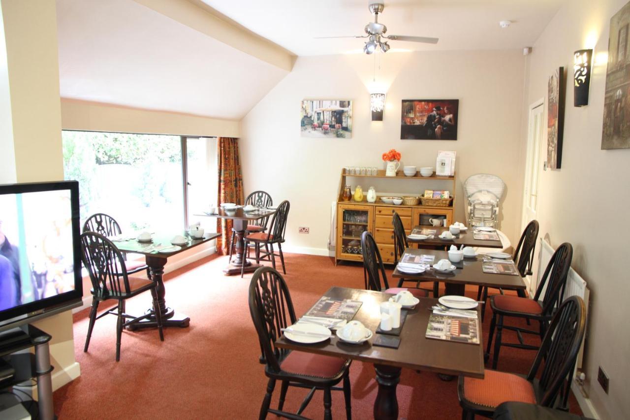 Castle Green Bed And Breakfast Ashbourne  Exterior foto