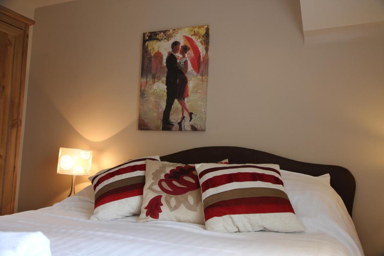 Castle Green Bed And Breakfast Ashbourne  Exterior foto
